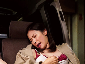 クチュクチュ音を立て、ビクビクとイキまくる美熟女のオナニー30連発！！　サンプル画像05